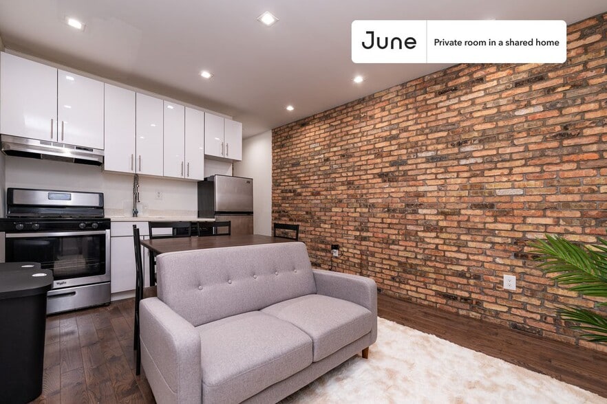 Building Photo - Room in Shared 4 bed/2 bath home in West Harlem