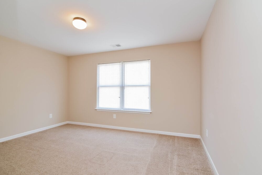 Building Photo - 125 Bethany Manor Dr