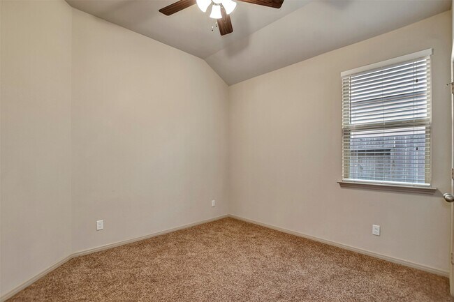Building Photo - 11413 W Woodmark