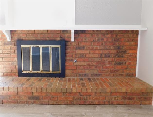 Building Photo - 4816 Roberts Dr