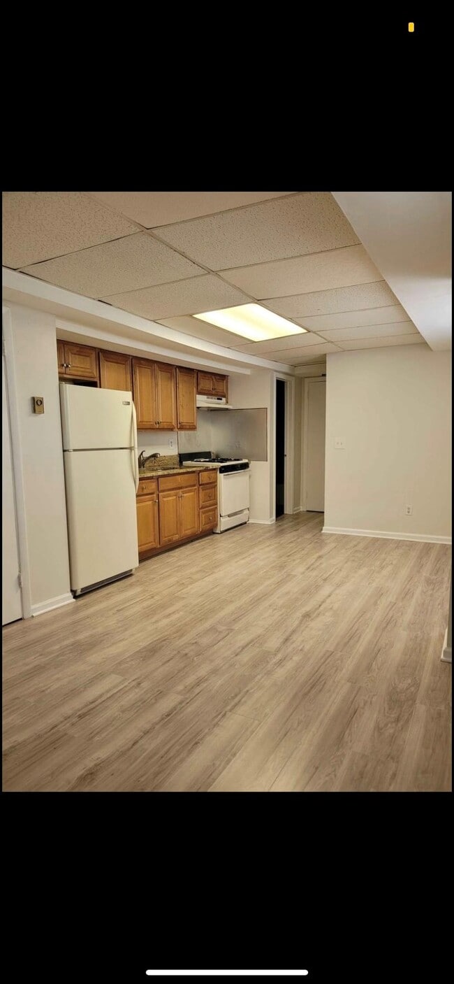 138 Woodside Green 138 Woodside Green Stamford CT 06905 Apartment