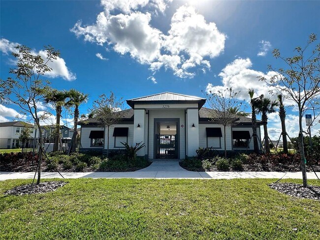 Building Photo - 484 Sun Warbler Wy