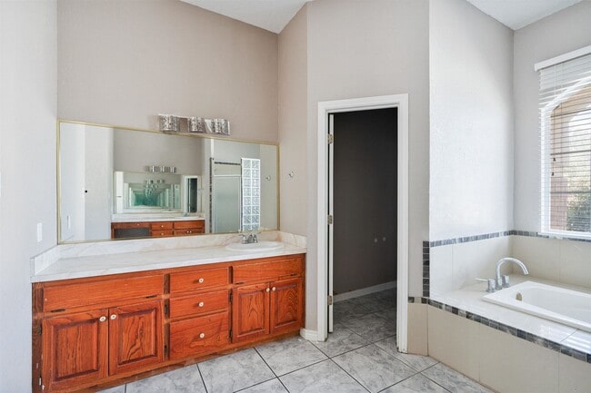 Building Photo - 105 Covey Ridge Dr