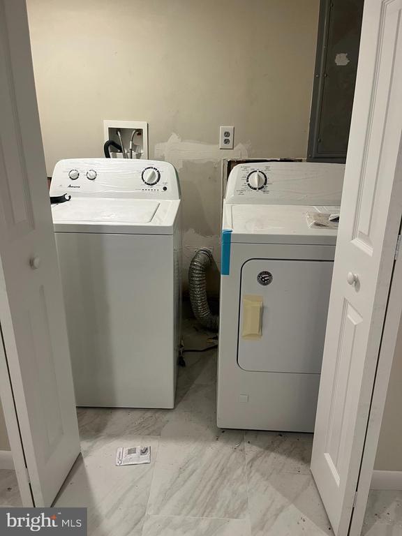 Building Photo - 1724 Annin St