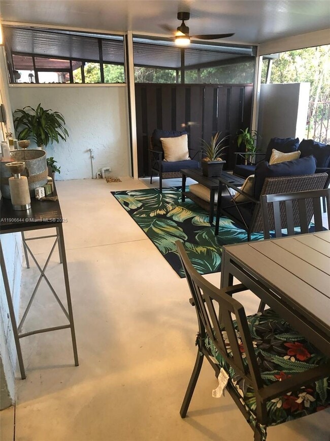 Building Photo - 600 NW 210th St