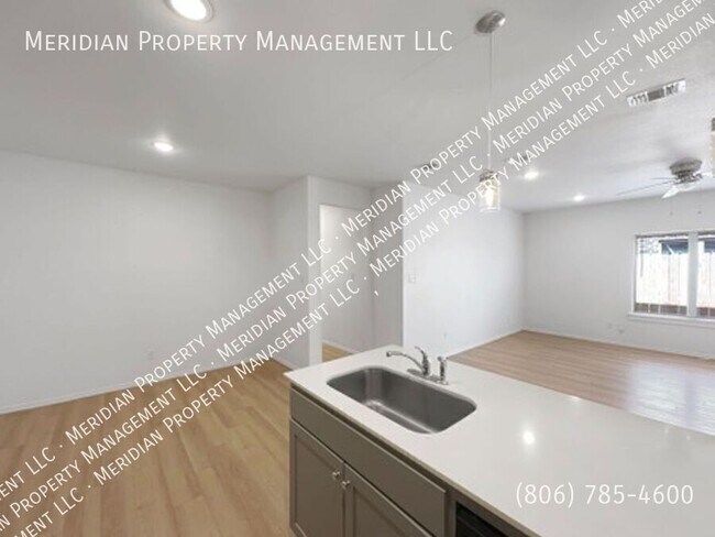 Building Photo - 5512 Itasca-B