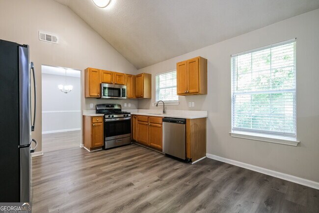 Building Photo - 4410 Reserve Hill Crossing
