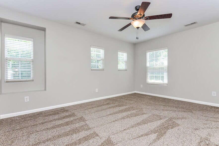 Building Photo - 120 Smart Ct