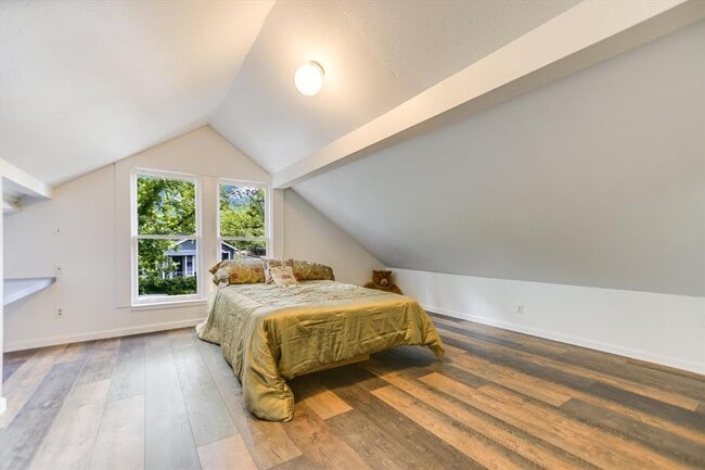 Building Photo - 4415 Avenue D