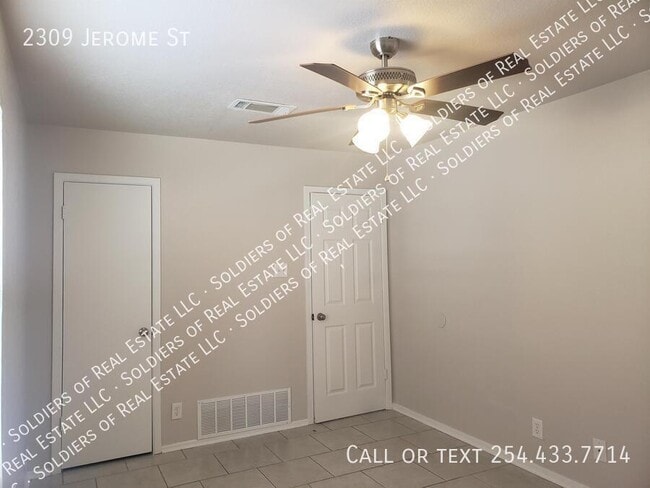 Building Photo - 2309 Jerome Dr