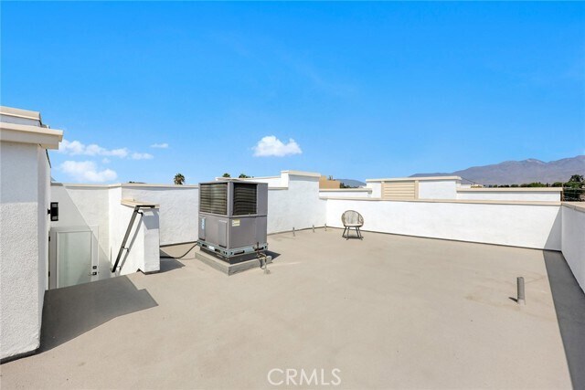 Building Photo - 137 St Francis St