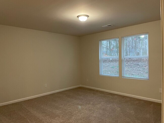 Building Photo - 4BR Ranch in Salisbury