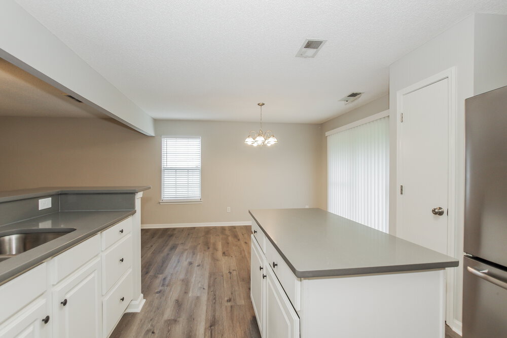 Building Photo - 10632 Greatford Ct