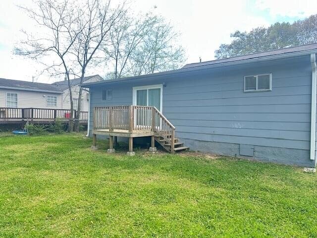 Building Photo - 745 E Henderson Dr