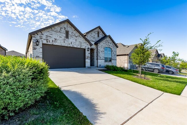 Building Photo - 5853 Bianca Dr