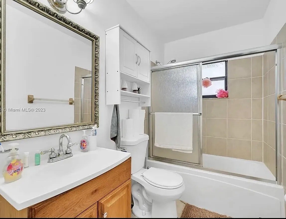 Building Photo - 9883 Liberty Ct