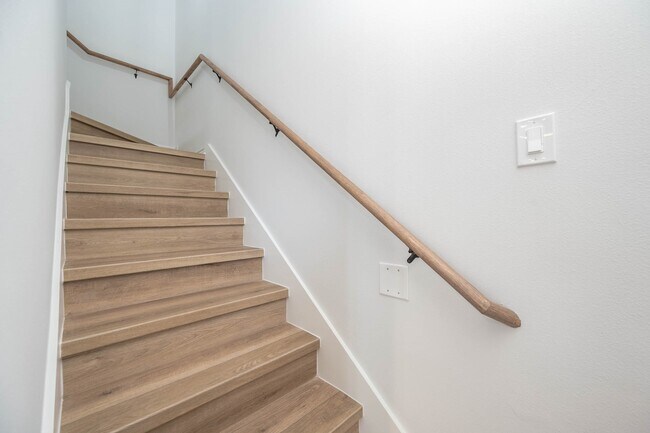 Building Photo - 783 Fortune St