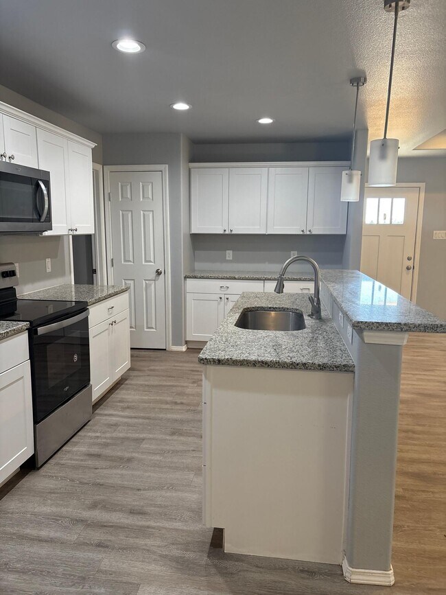 Building Photo - 8522 11th St