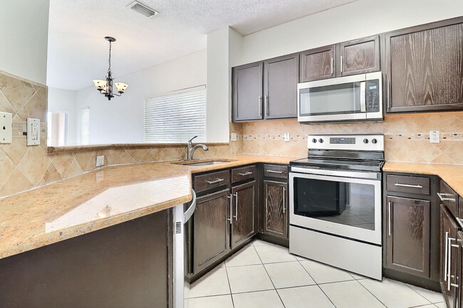 Building Photo - 7309 Smithbrooke Dr