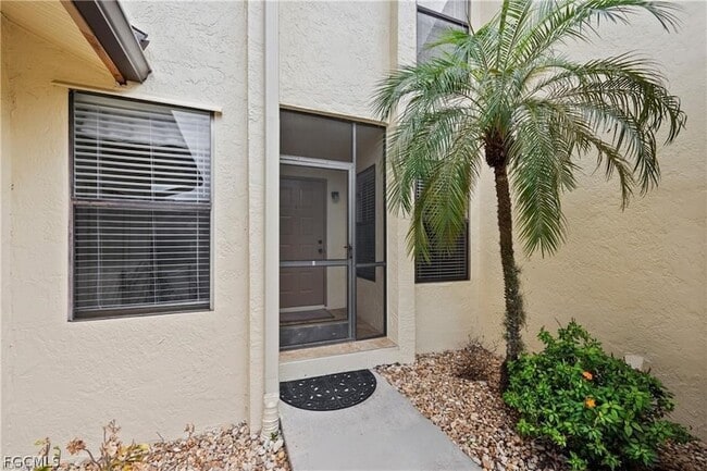 Building Photo - 15075 Parkside Dr