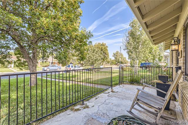 Building Photo - 2832 Pontiac St