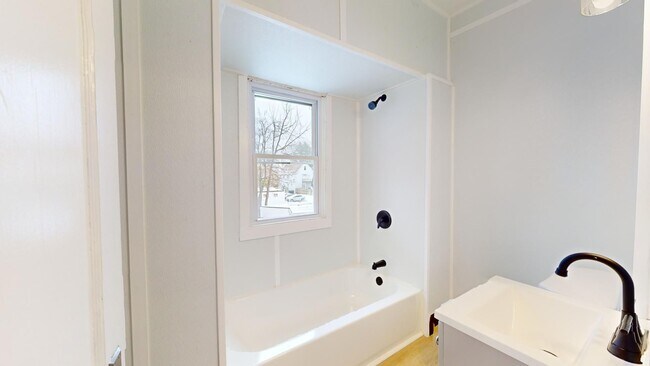 Building Photo - 3465 W 56th St
