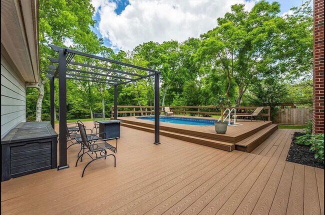 Building Photo - 5434 Chinaberry Grove