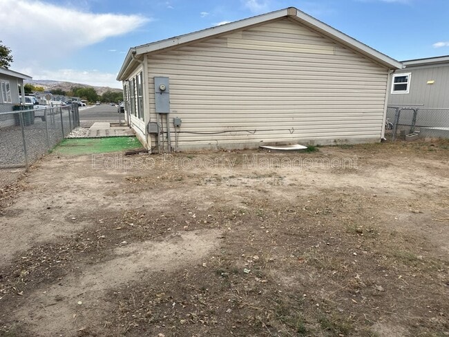 Building Photo - 187 Honeysuckle Cir