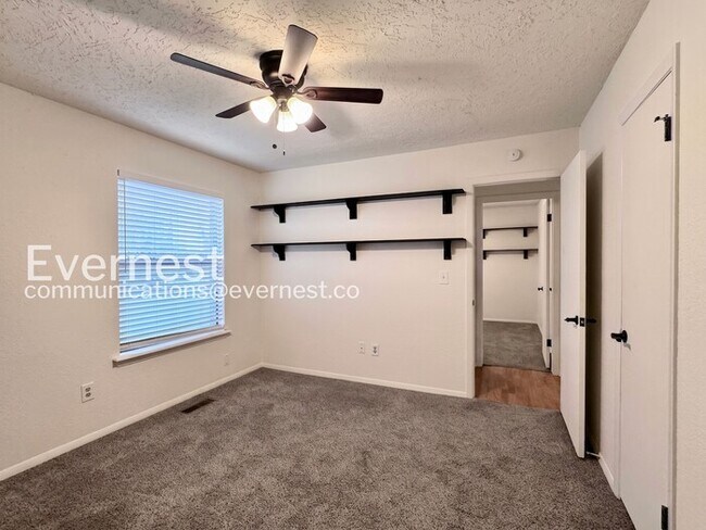Building Photo - Spacious 4 Bed, 2 Bath Home with Fenced Yard and Two-Car Garage | Pet friendly | Available Now!