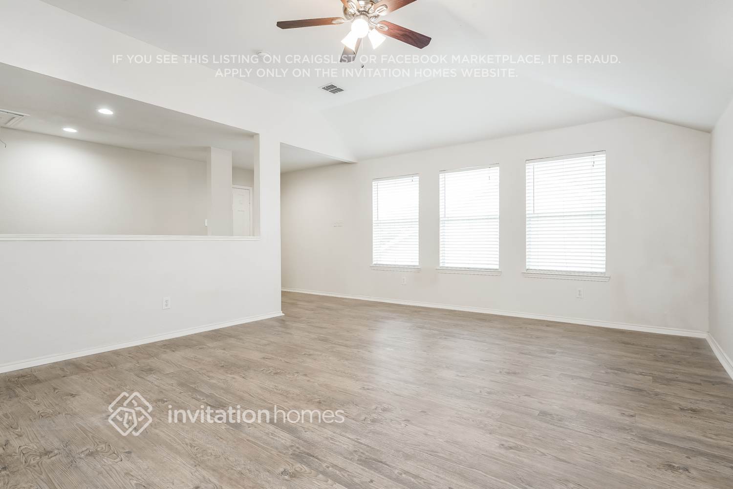 Building Photo - 1248 Sweetwater Dr