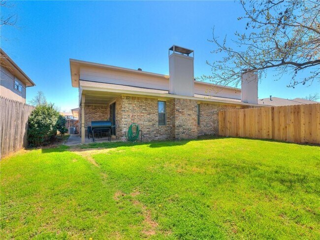 Building Photo - 9907 Mashburn Blvd