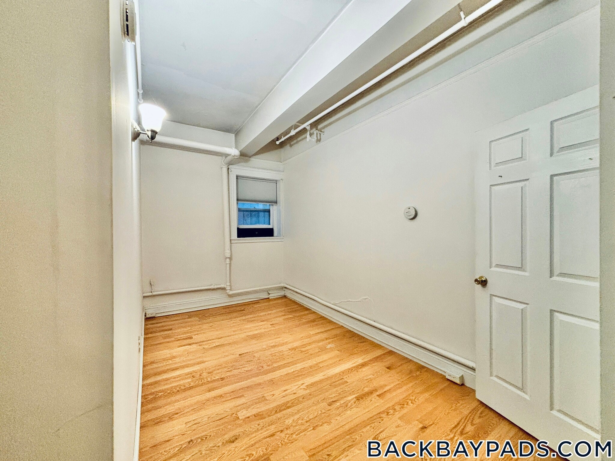 Building Photo - 6 Marlborough St