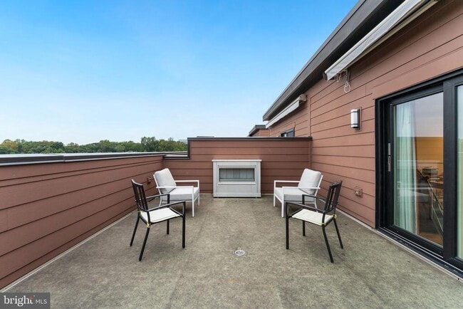 Building Photo - 3533 Bellflower Ln