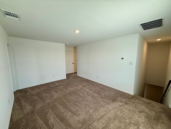 Building Photo - 6679 Cibolo Springs