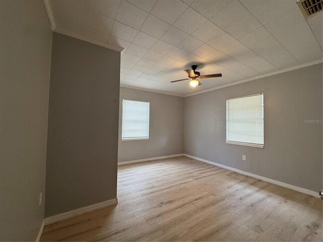 Building Photo - 218 W 4th St