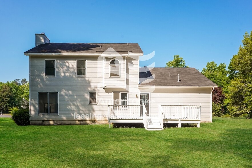 Building Photo - 103 Eastwick Ct
