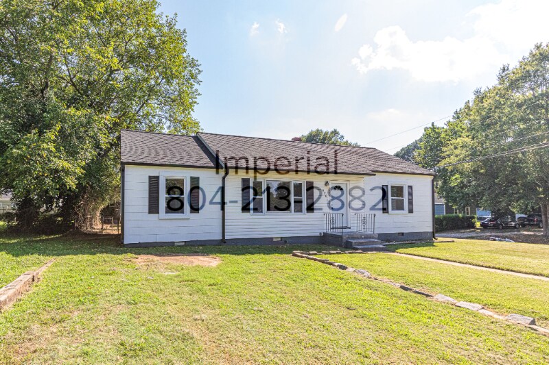 Building Photo - 4261 Sheffield Rd