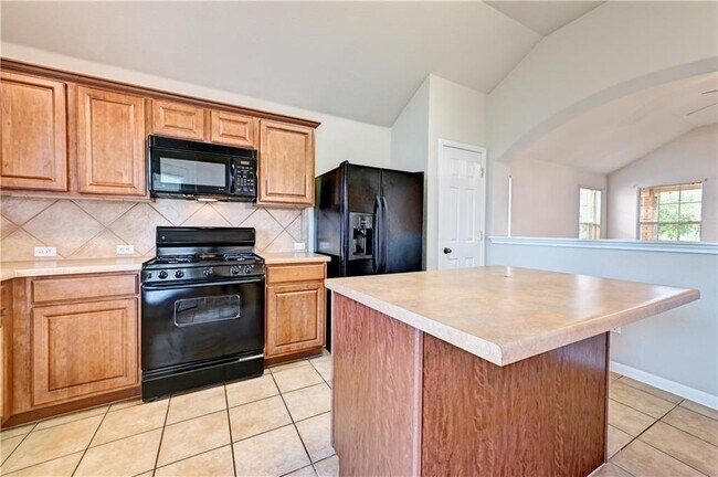 Building Photo - 4017 Bandice Ln