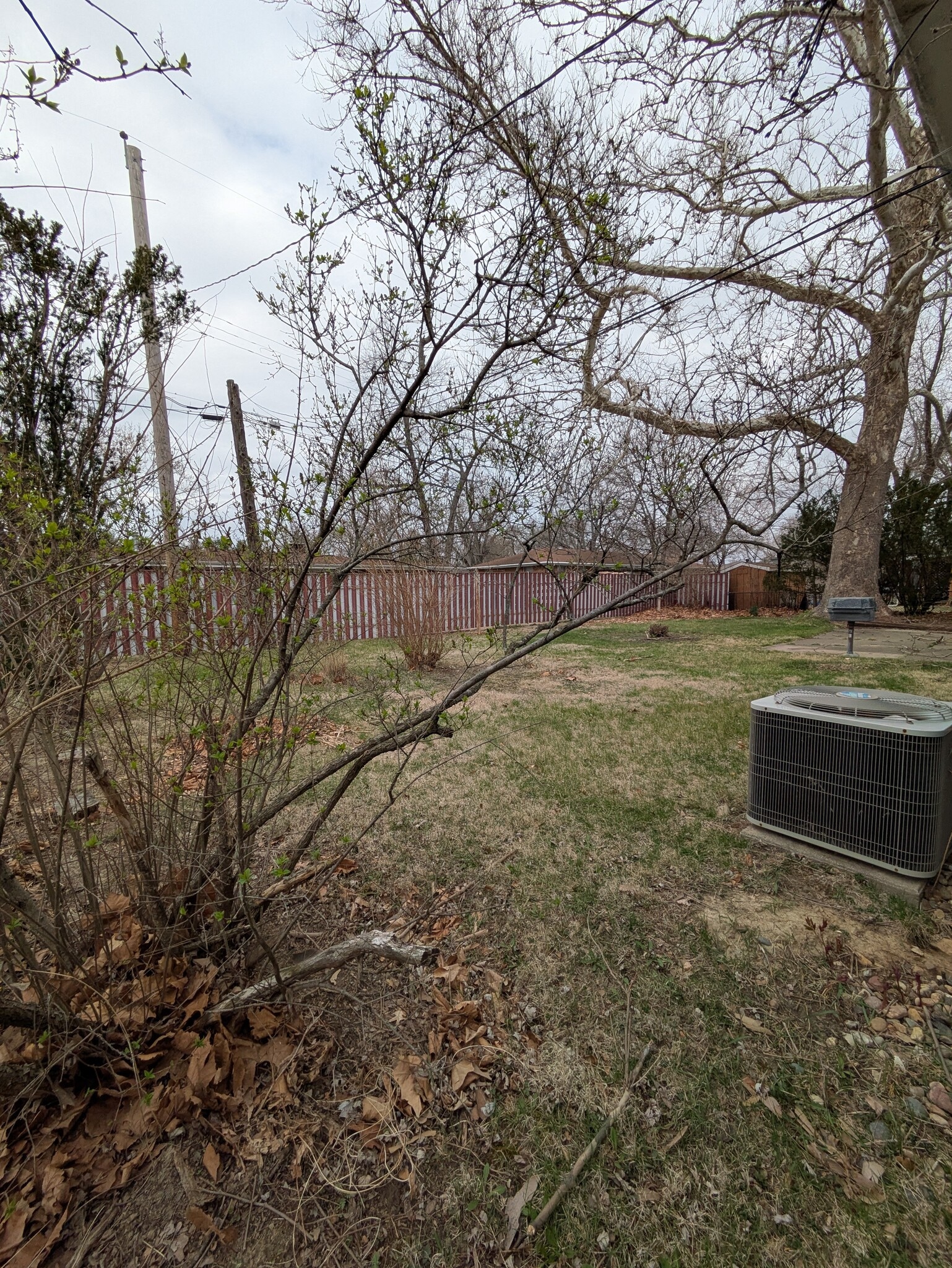 Building Photo - 3307 N Brooks Ln