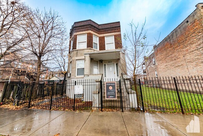 Primary Photo - 3615 W Flournoy St