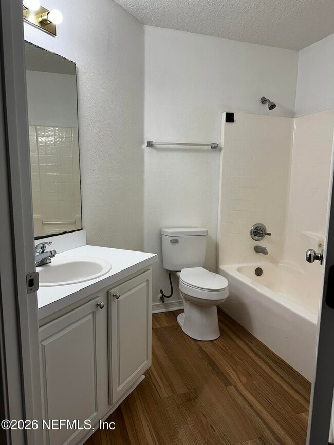 Building Photo - 1305 Hawks Crest Dr