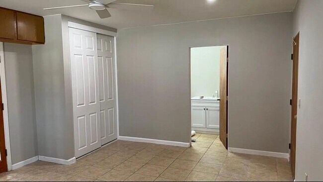 Building Photo - Cozy 1 bedroom in Encinitas!