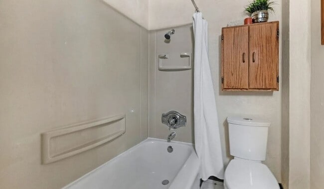 Primary Photo - 13743 36th Ave NE