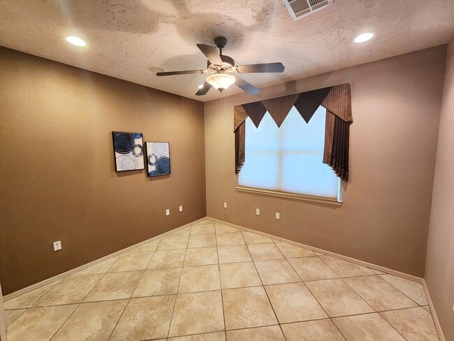 Building Photo - 3635 Arroyo Verde St
