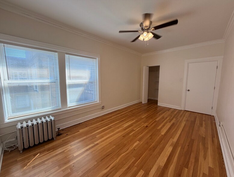 Building Photo - 4906 N Saint Louis Ave