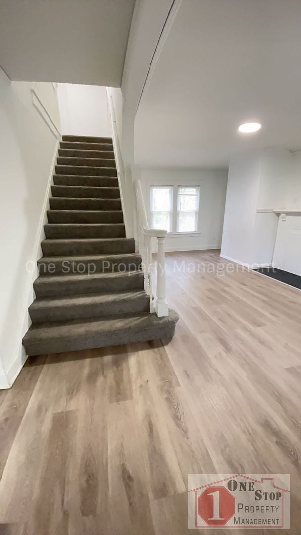 Building Photo - Gorgeous and Unique 4 Bedroom 1.5 Bathroom...