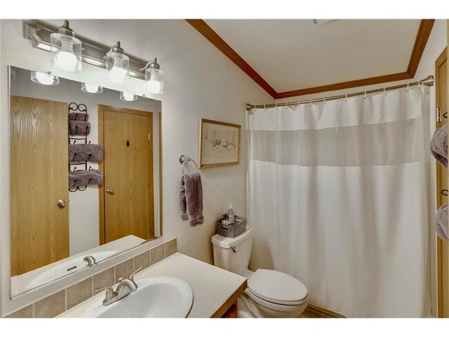 Building Photo - 18005 Marina Way