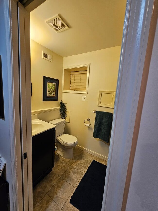 Building Photo - 3208 O'Donnell St