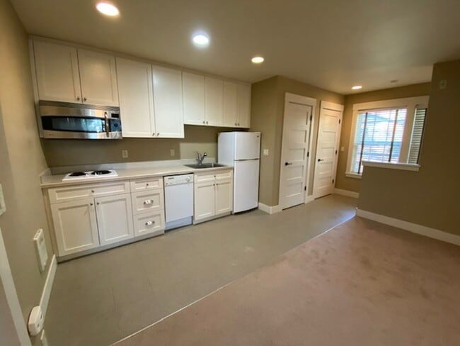 Building Photo - hi2209