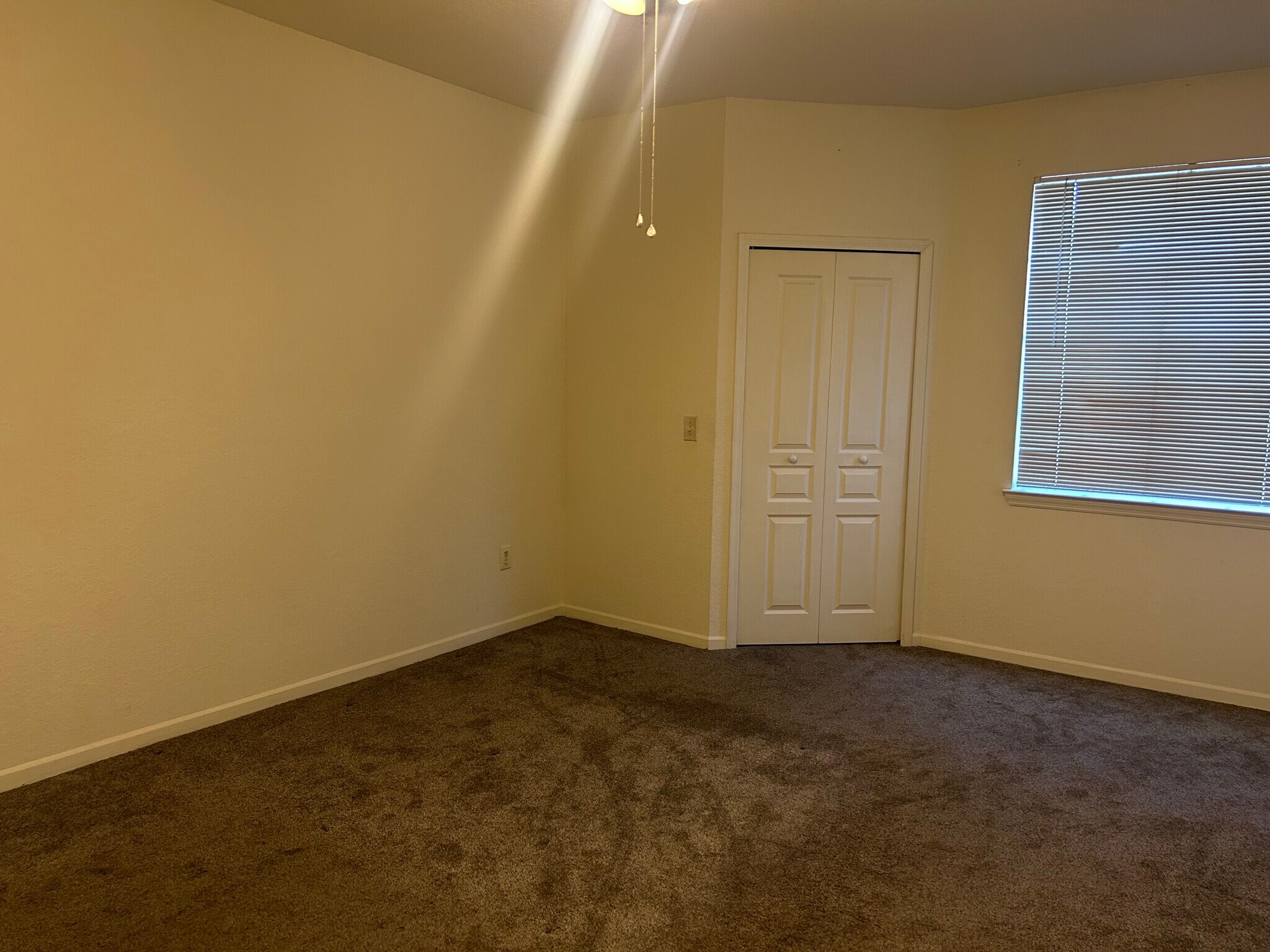 Building Photo - 17102 Carrington Park Dr